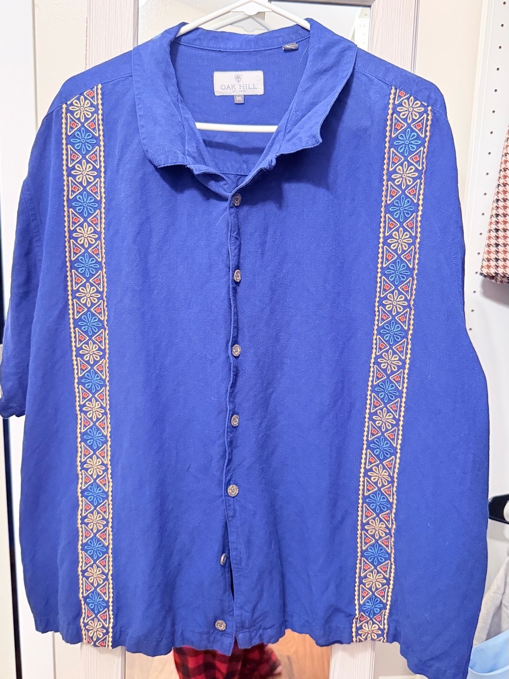 Oak Hill Men’s Cobalt Blue Embroidered Button-Down Shirt